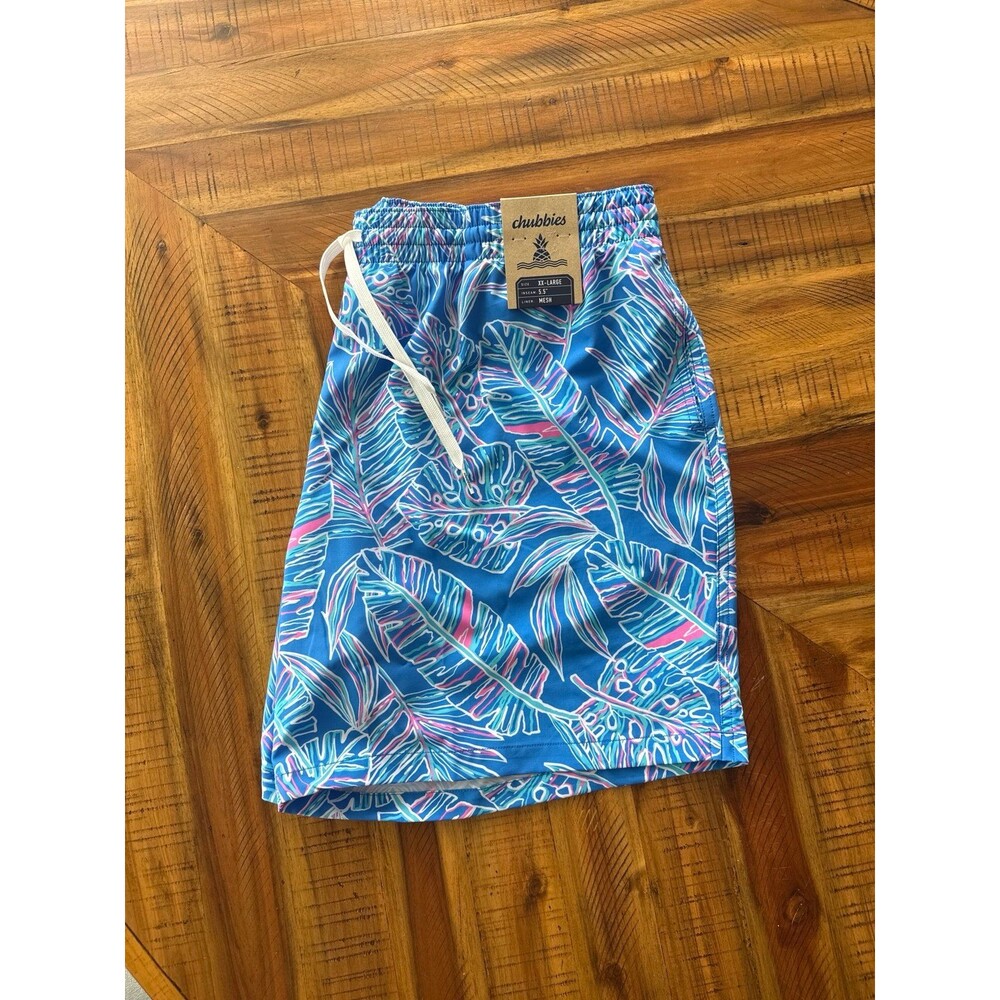 Chubbies Men’s Swim Trunks XXL NWT 5.5” Inseam Mesh Lined Summer Beach Shorts